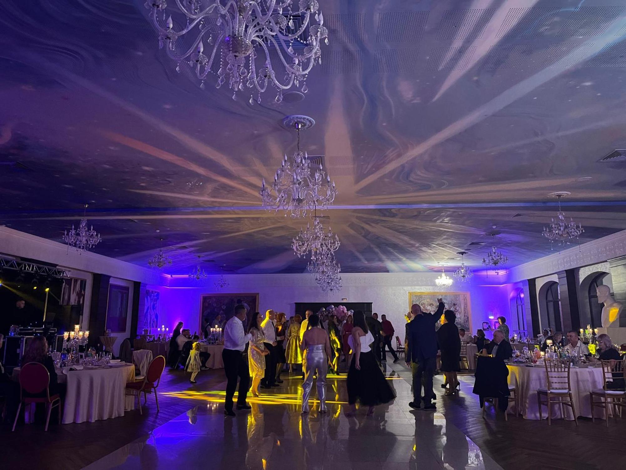 Grand Hotel Sofianu Râmnicu Vâlcea Buitenkant foto
